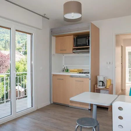 La Du Port Apartment *